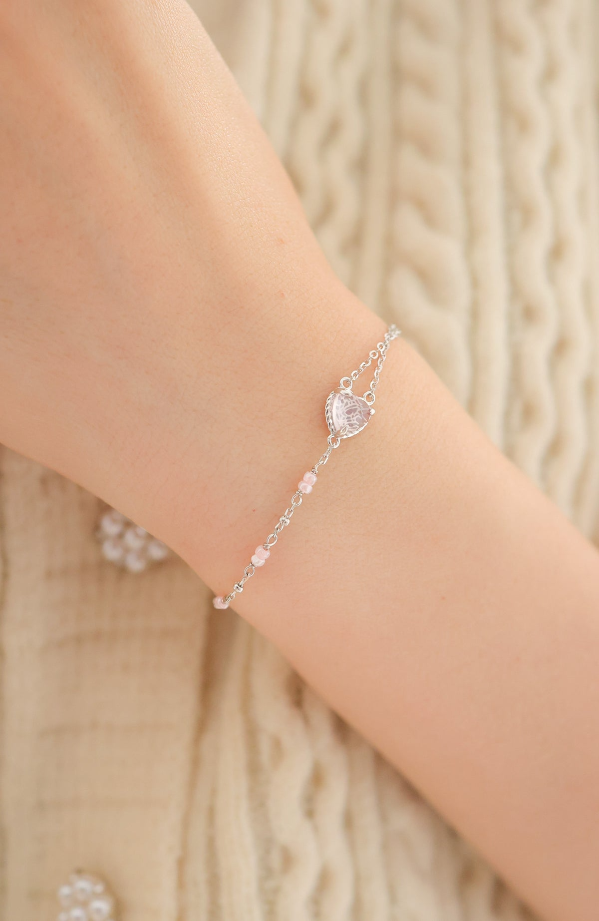 HEARTBEAT BUBBLE SILVER BRACELET - ROSE QUARTZ