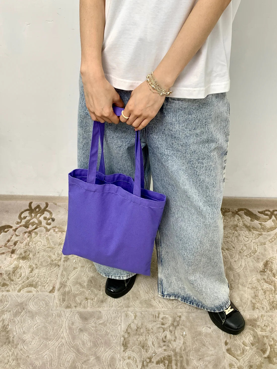 Miracles happen every day • Purple / Tote Bag