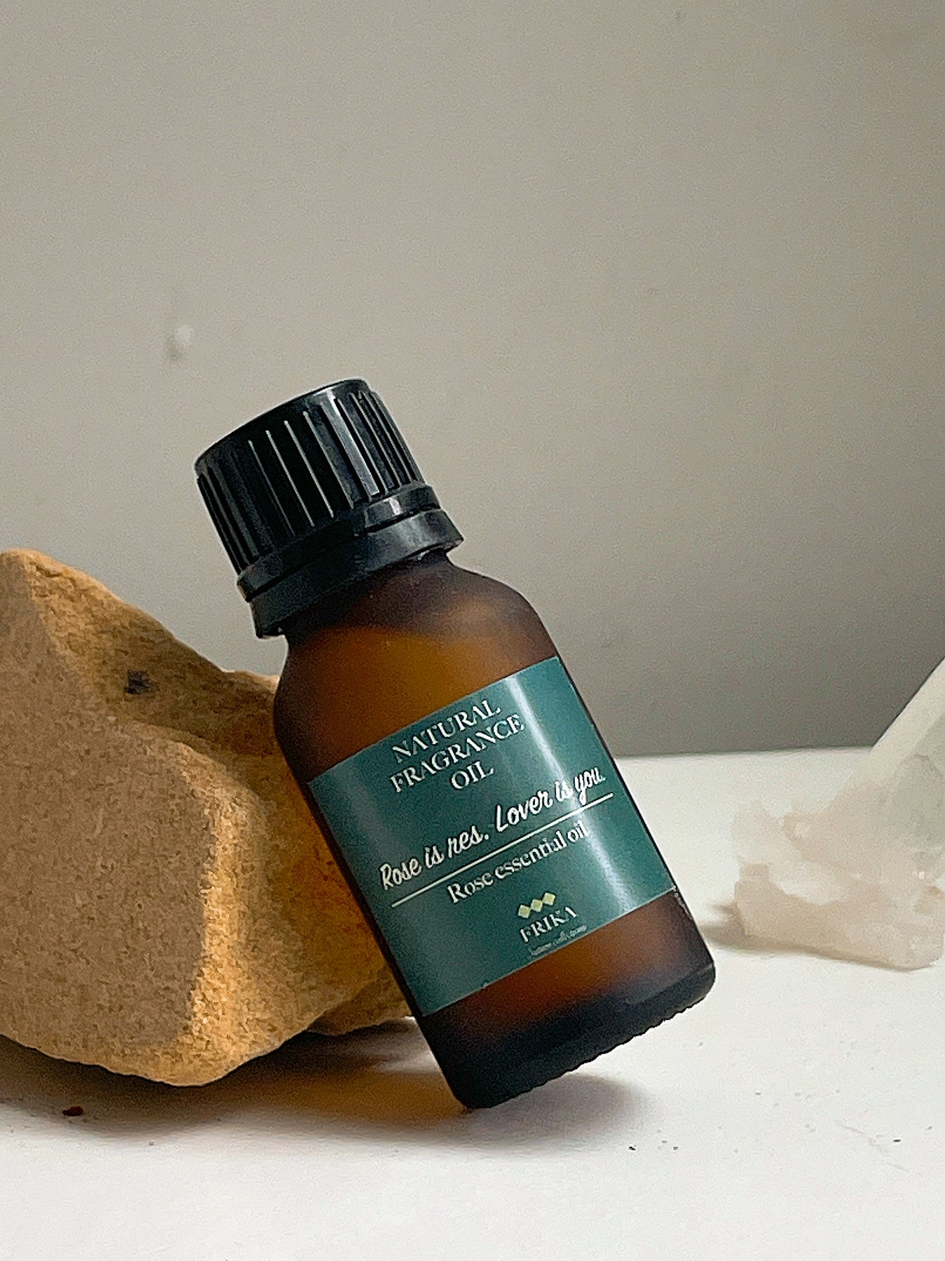 Rose Fragrance Essential Oil 玫瑰紅愛是你的精油天然普羅旺斯莓香氛精油