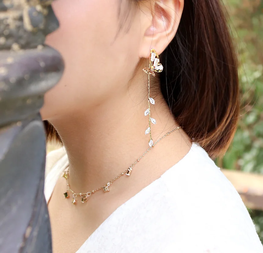 Nesoi Earrings