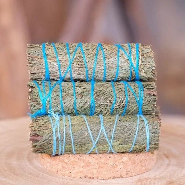 雪松煙燻棒 Cedar Smudging Bundle | Slowood
