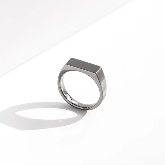 Dual Texture Signet Ring | Grey