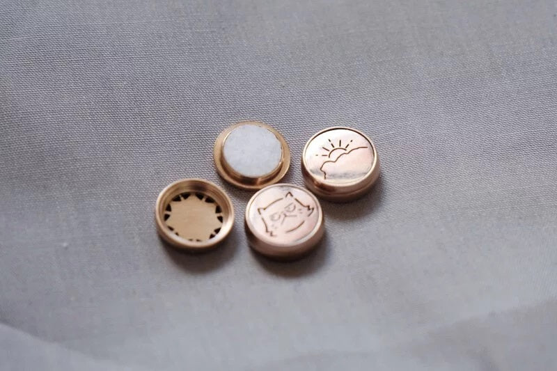 厭世貓 香薰口罩扣 Mask Magnetic Buckle