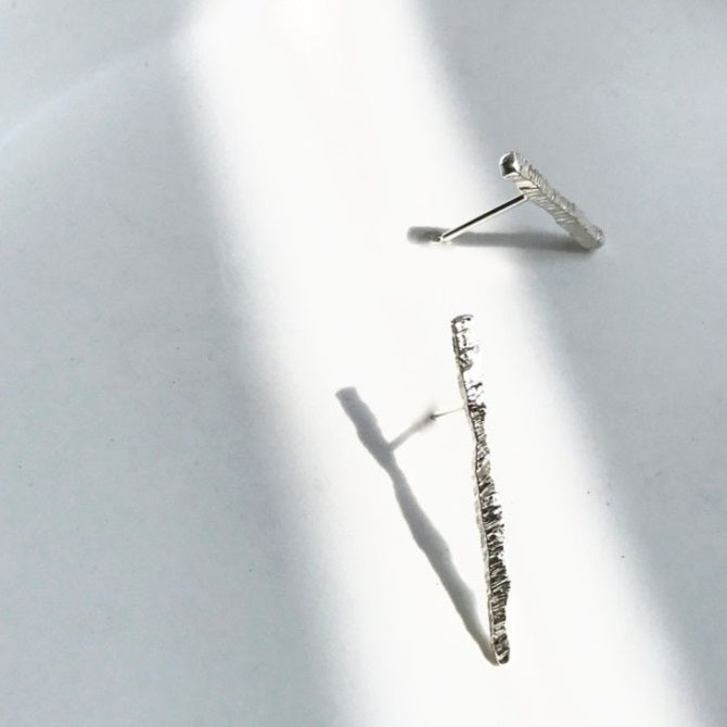 Trail Asymmetric Earring