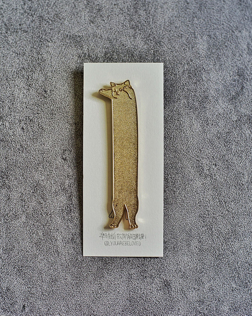 伸長長長貓 喵喵襟章 (黑/白/灰/深灰/淺灰/三色/純金/純銀/純黑)