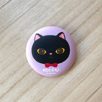 Meow 圓形PU軟綿綿貓貓胸針