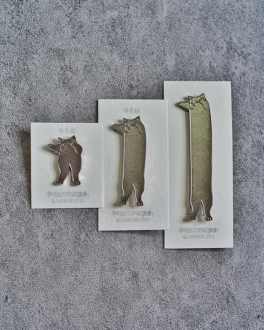 伸長貓 喵喵襟章 (黑/白/灰/深灰/淺灰/三色/純金/純銀/純黑)