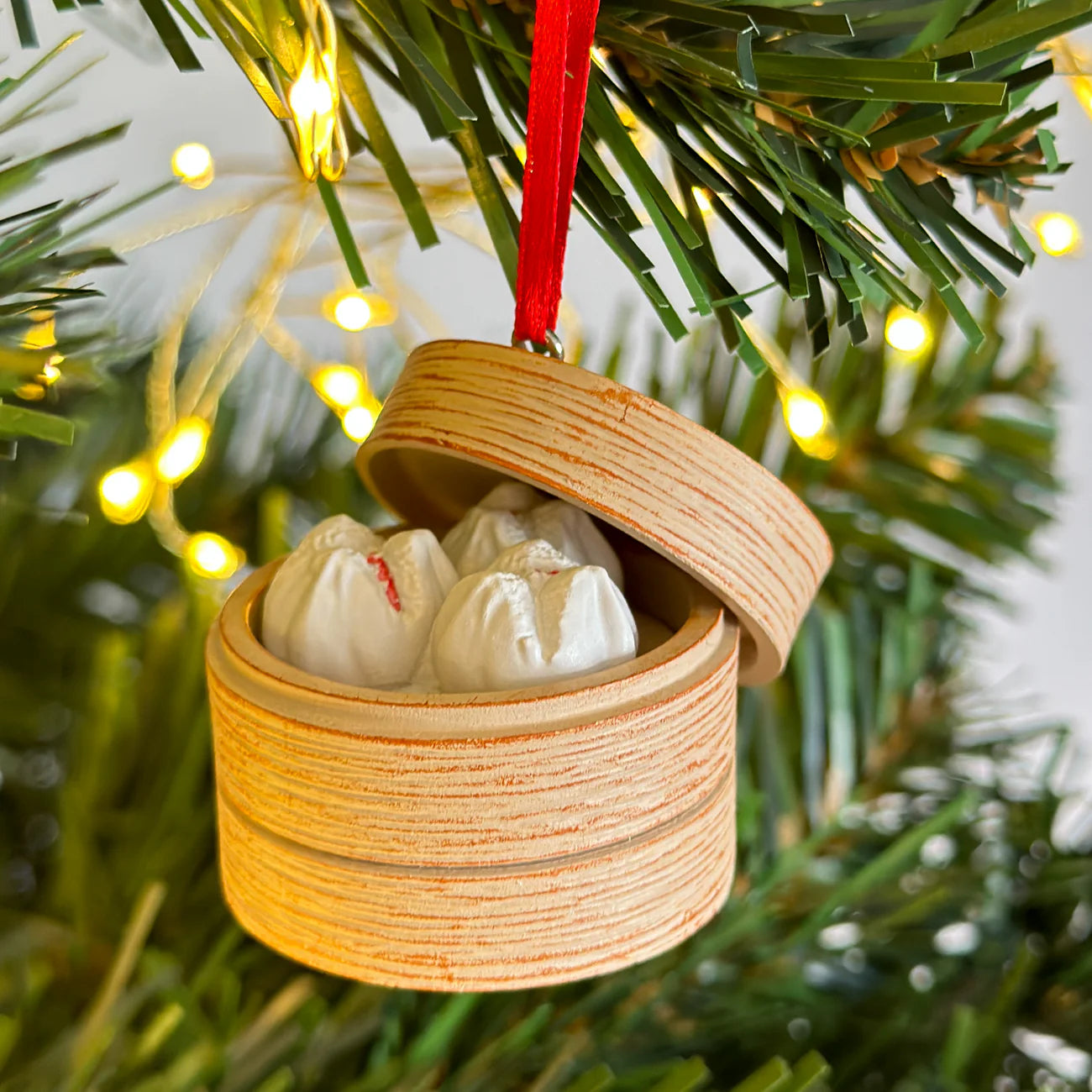 HANGING DECORATION: STEAMED BUNS