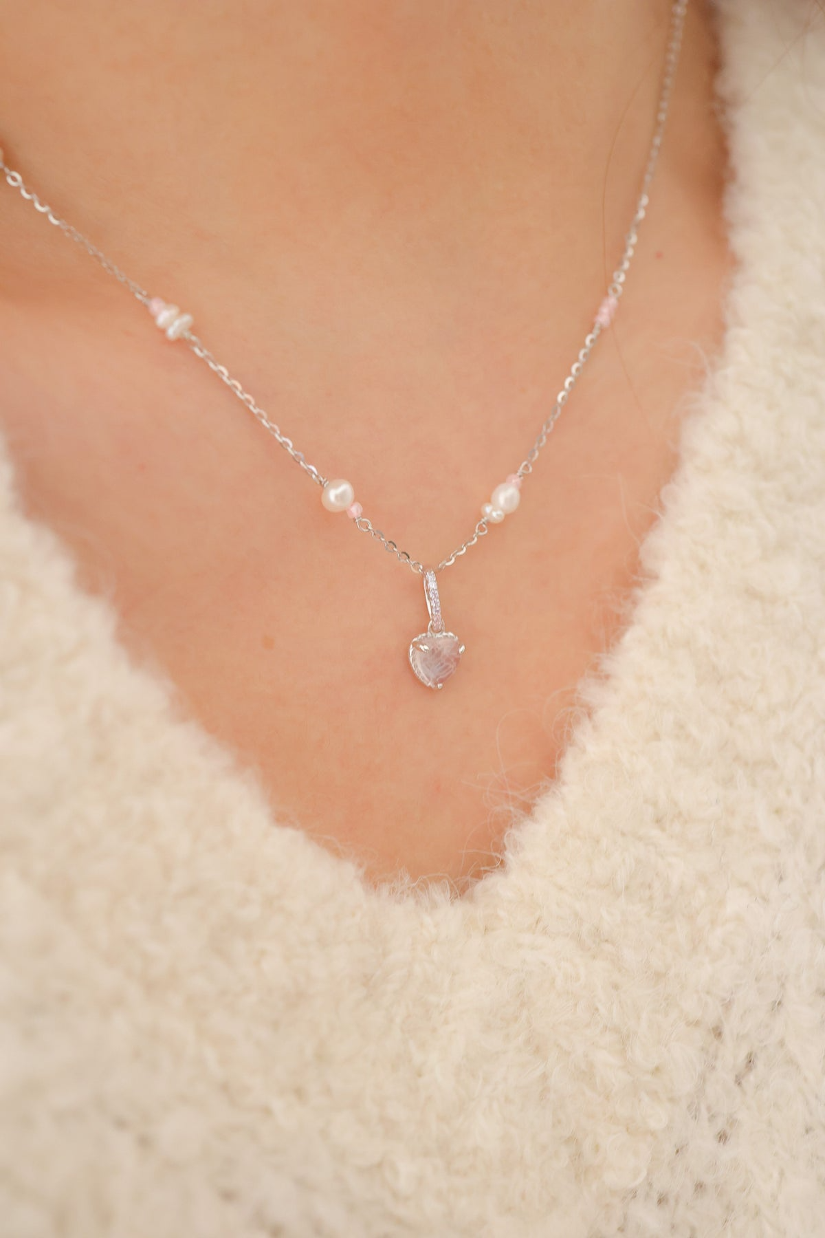 💗HEARTBEAT BUBBLE SILVER NECKLACE💗- ROSE QUARTZ