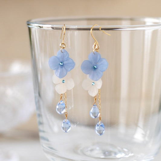 Swaying Hydrangea Clip-On