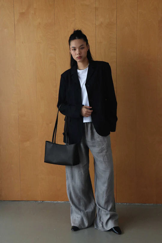 A Roam 2 Way Bag Black