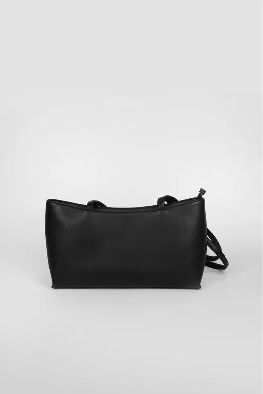 A Roam 2 Way Bag Black
