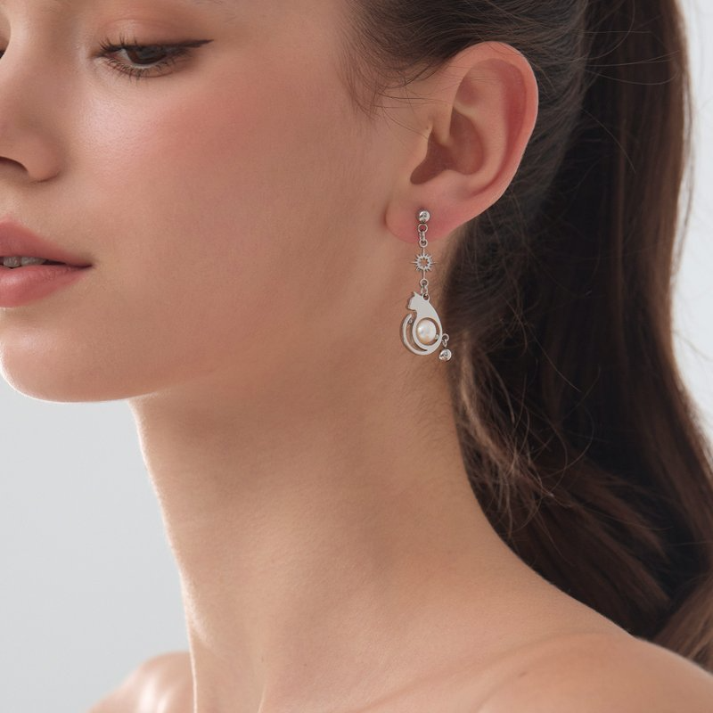 F139-S LunaWhisker 星辰喵珍珠耳環