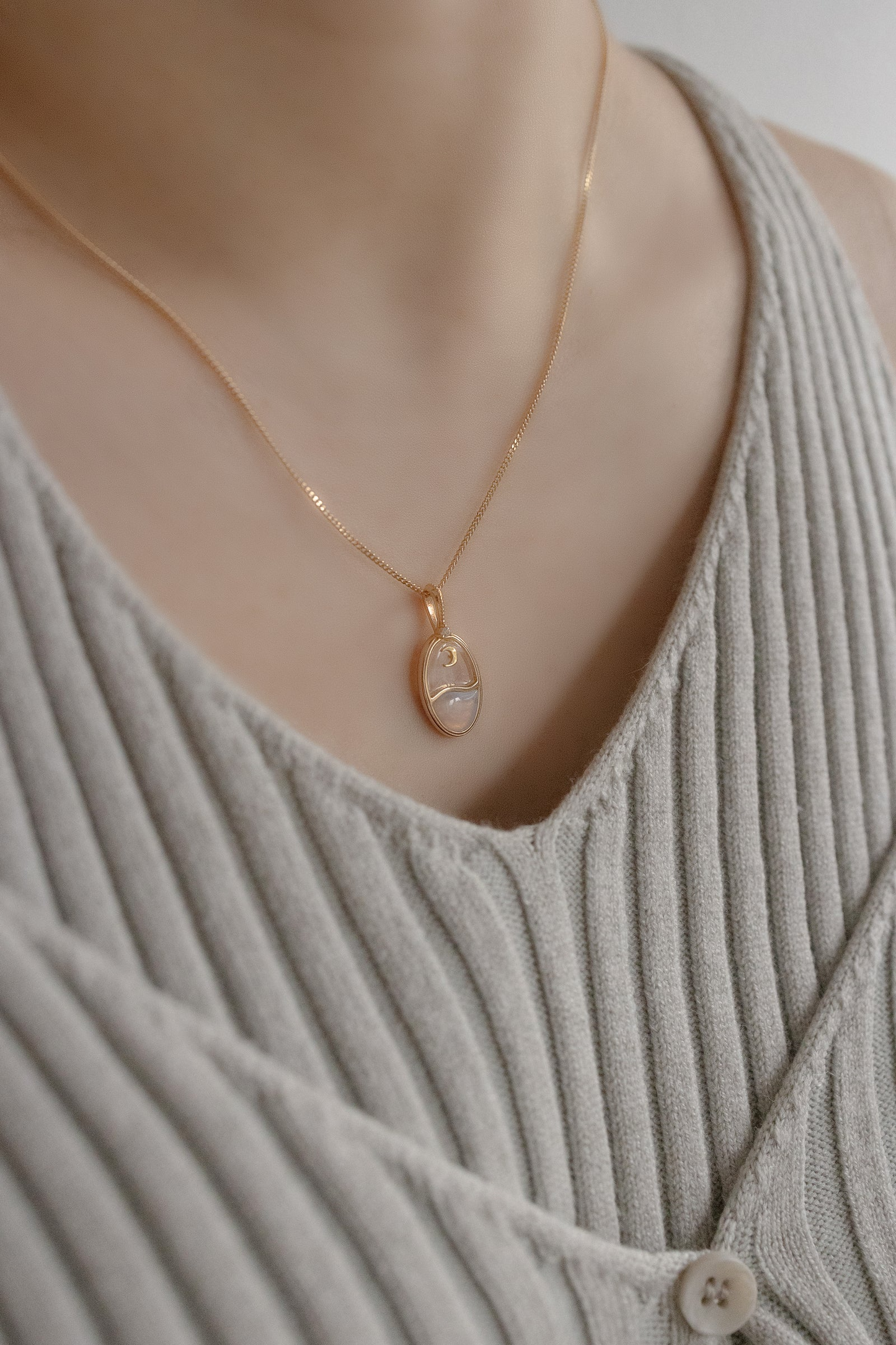 RIVERSIDE NIGHT NECKLACE