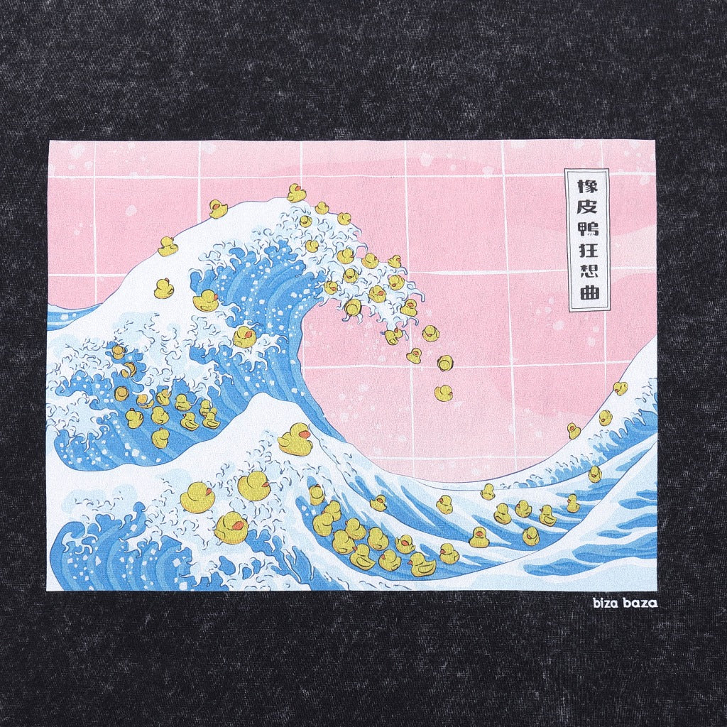 【Regular Size】Rubber Duck Fantasia: The Great Wave off Kanagawa Washed T shirt - Black