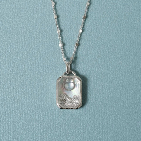 SKY FRAME SILVER NECKLACE