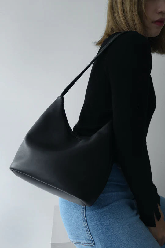 The Harri Shoulder Bag