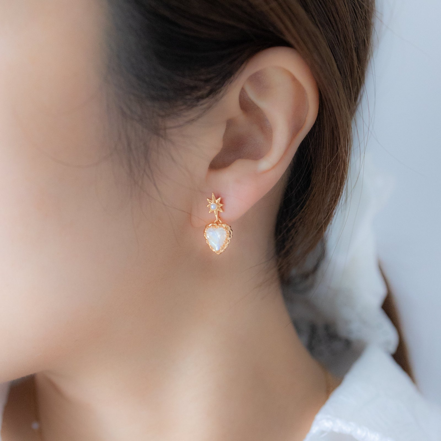 TWIN SOULS HEART EARRINGS - MOONSTONE