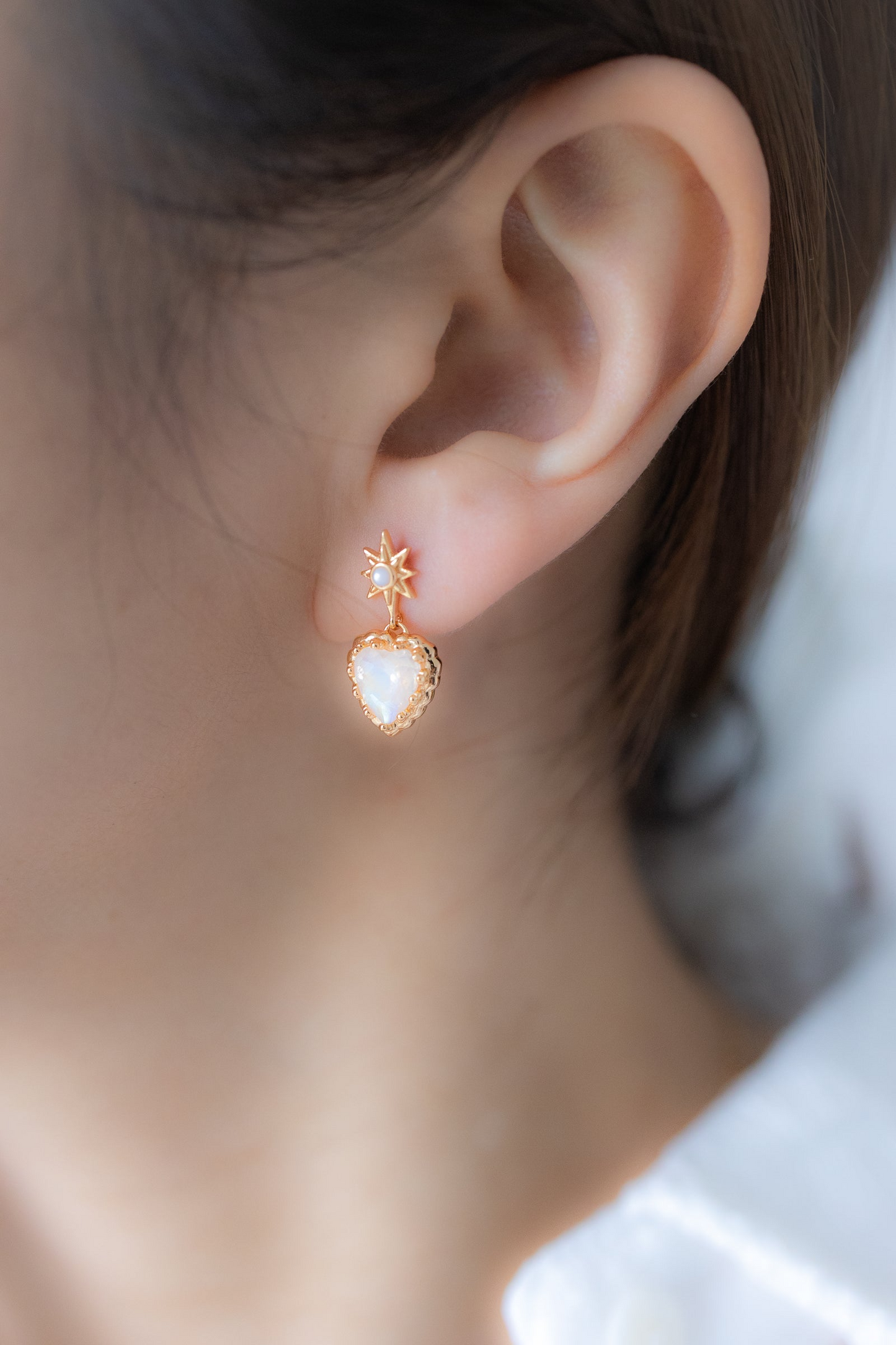 TWIN SOULS HEART EARRINGS - MOONSTONE