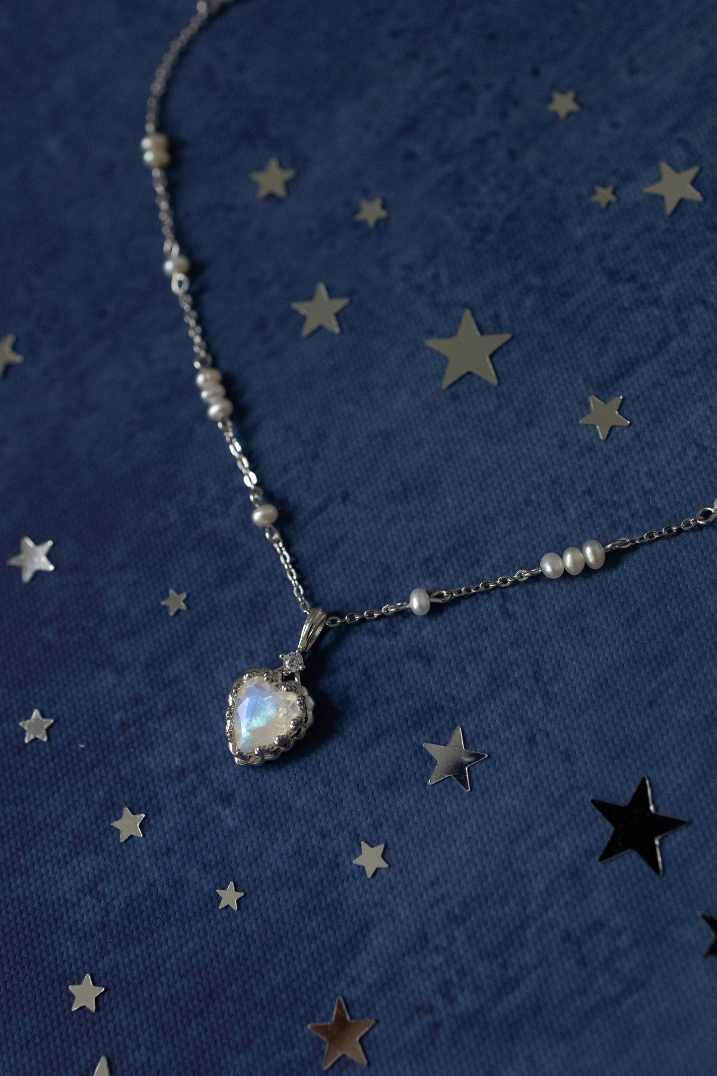 TWIN SOULS HEART SILVER NECKLACE - MOONSTONE