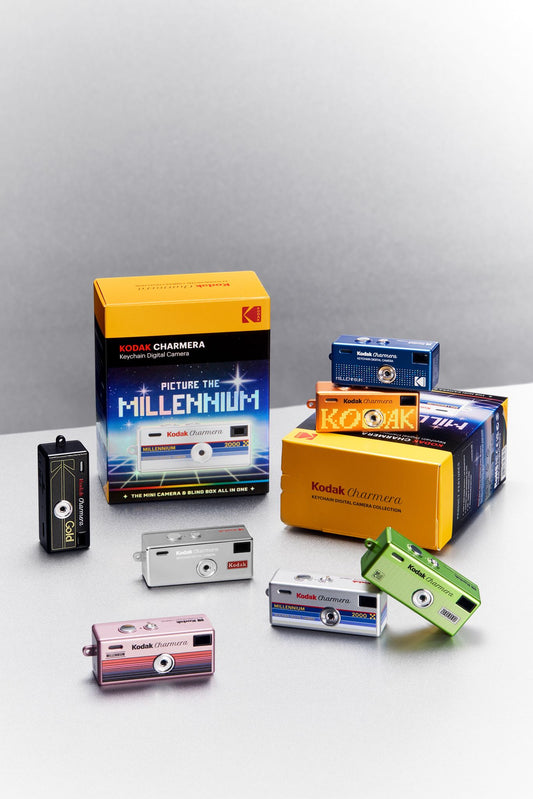 《預購》KODAK CHARMERA - MILLENNIUM 鑰匙扣數碼相機盲盒系列單盒