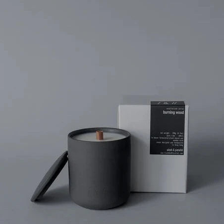 burning wood / scented candle 190g // recollection series
