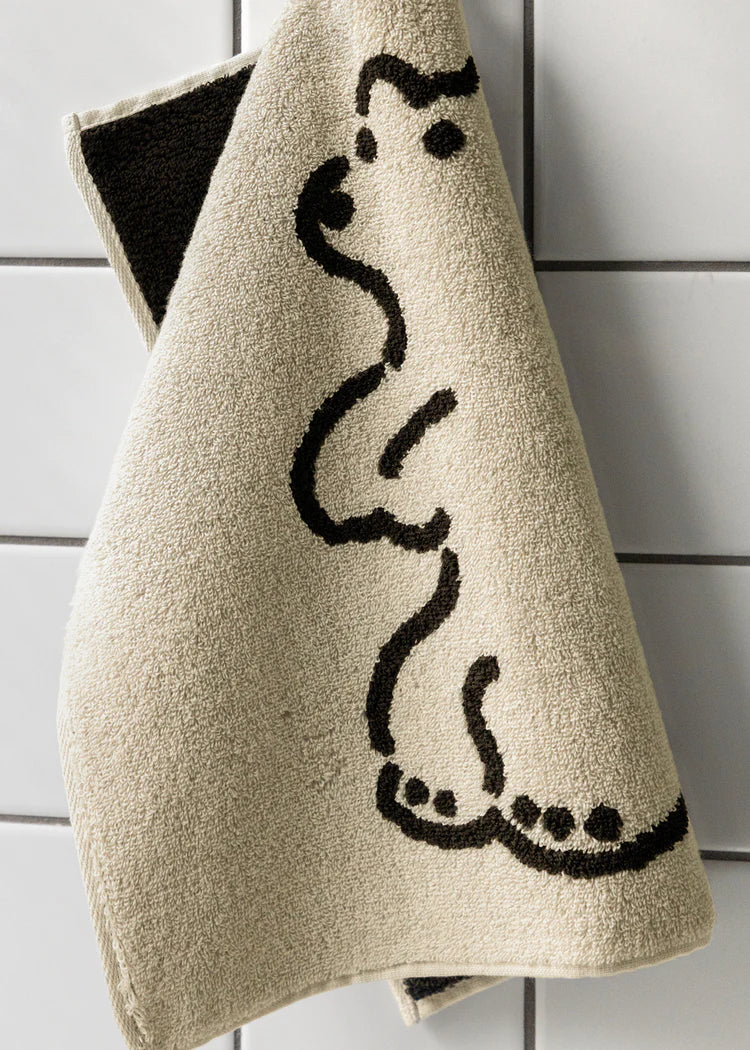 Huggy Bear Hand Towel - Cream