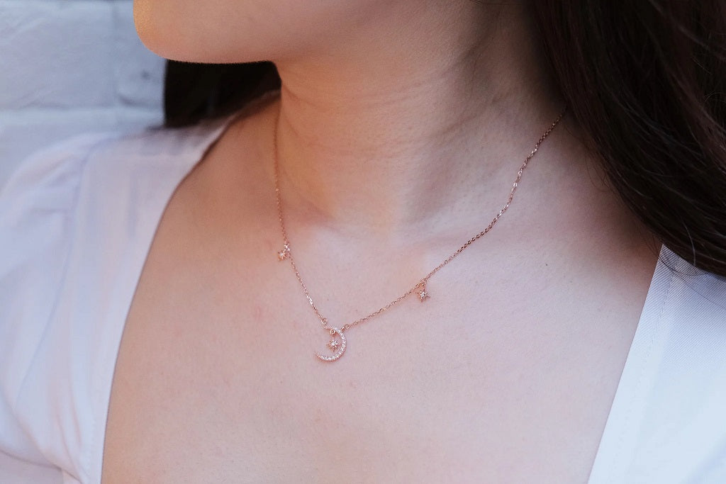 Crescent Moon Necklace Rose Gold