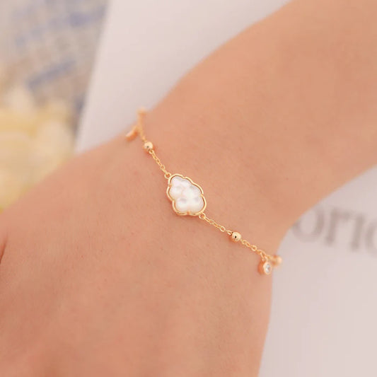 Bubble cloud  gold bracelet (White Shell)