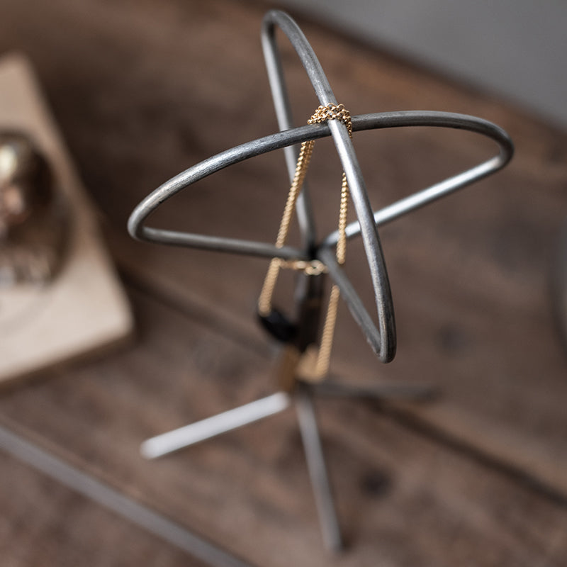 Folding Hat Stand Small 鋼製帽架 – 小