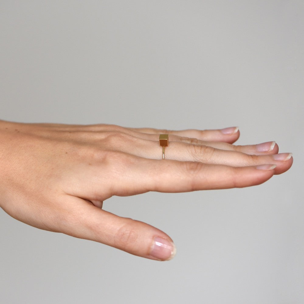 Lin Lin Ring Ring Lindower – B'IN SELECT